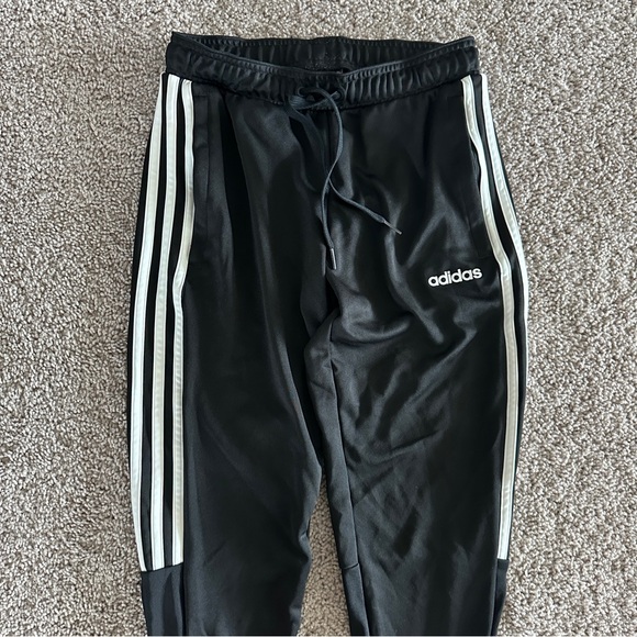 ADIDAS— Joggers - Picture 3 of 6